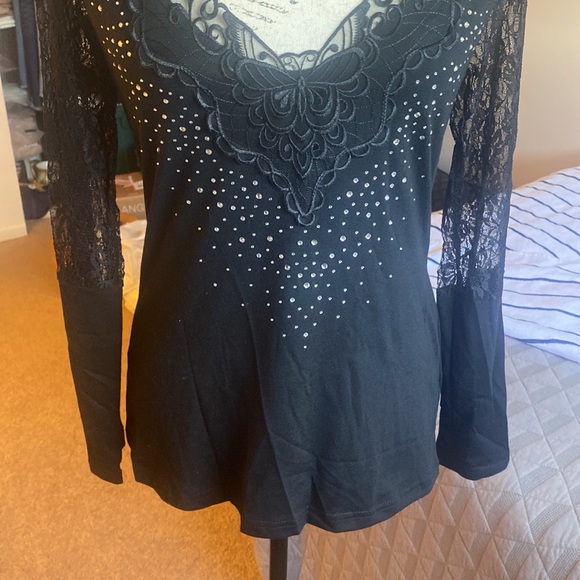 🎄🎉HOT PICK🎄🎉Holiday V-Neck Long Sleeve Top 🎄🎉🎄🎉🎄🎉🎄🎉🎄🎉🎄🎉🎄🎉 - Picture 6 of 11